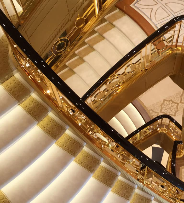 sinnex-interior-header-img-stiege